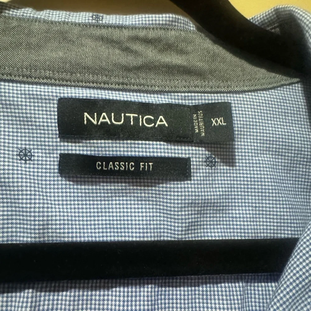Good used condition nautica brand shirt. Sz xxl
